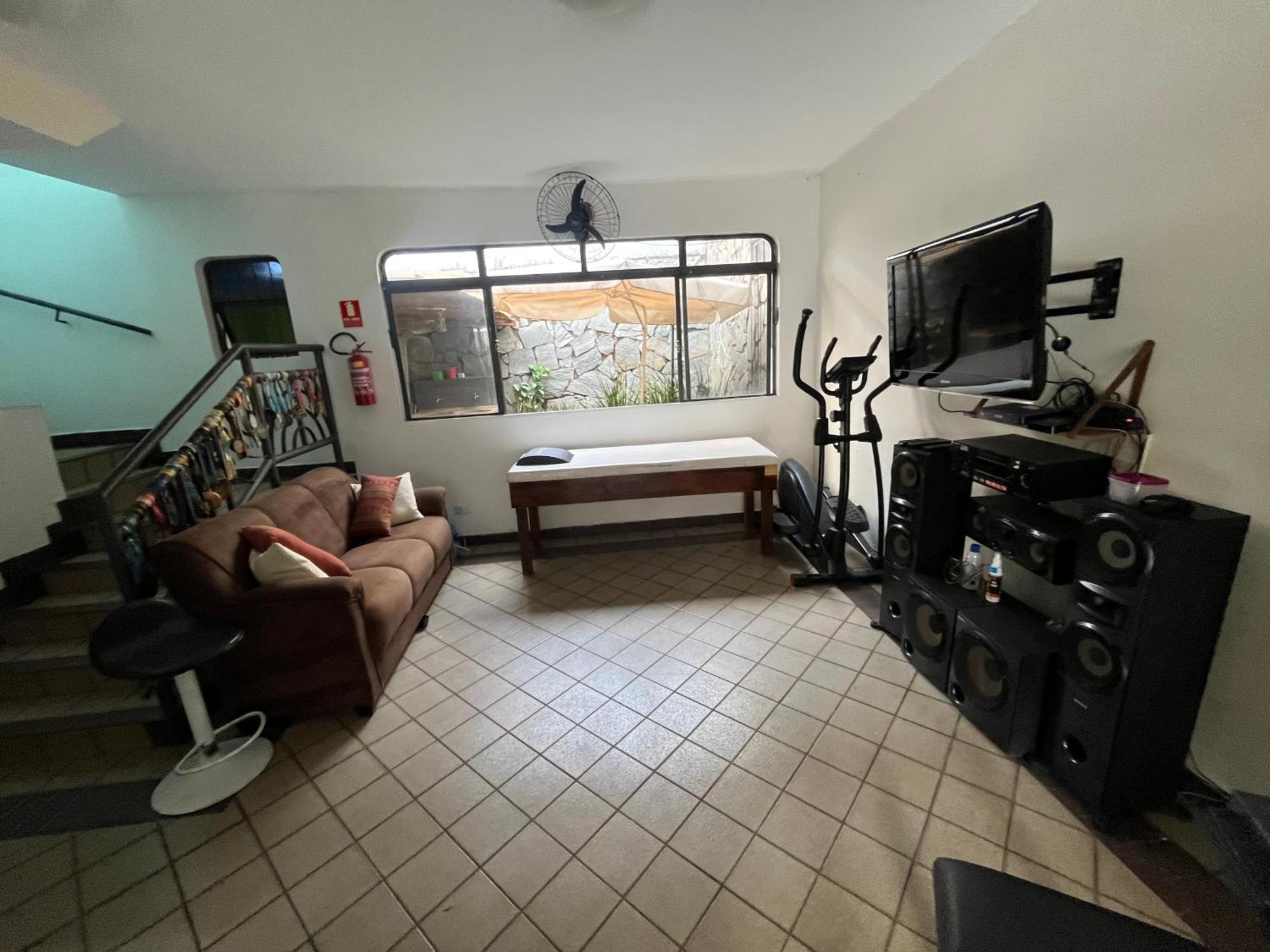 Casa Quintal Bueno! 5 Quartos Com Ar Split E Internet Ultra! Perto Do Melhor De Goiania! Marista Parques Areiao E Vaca Brava Hospital Premium Mater Dei Blue Fit Perdomo Goiania Shopping! Luaran gambar