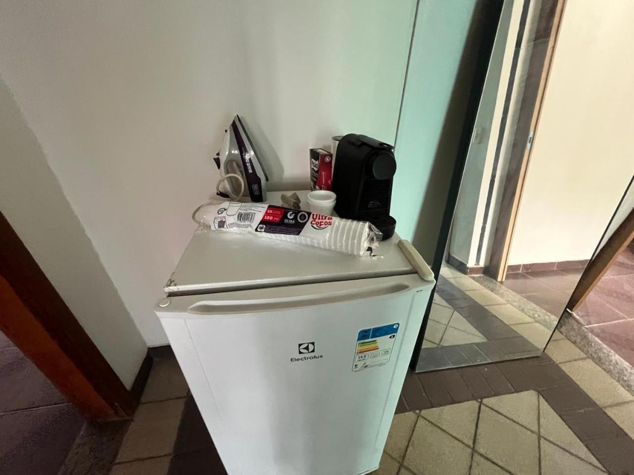 Casa Quintal Bueno! 5 Quartos Com Ar Split E Internet Ultra! Perto Do Melhor De Goiania! Marista Parques Areiao E Vaca Brava Hospital Premium Mater Dei Blue Fit Perdomo Goiania Shopping! Luaran gambar